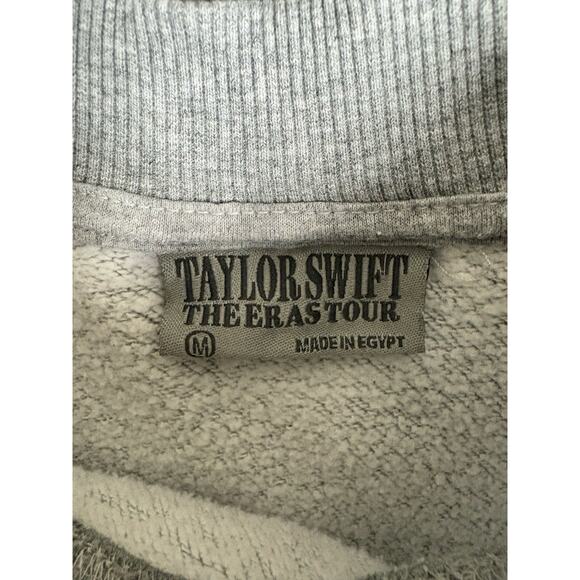 Taylor Swift The Eras Tour Sweatshirt Women’s Medium Gray Pullover Casual Pop - Picture 3 of 7
